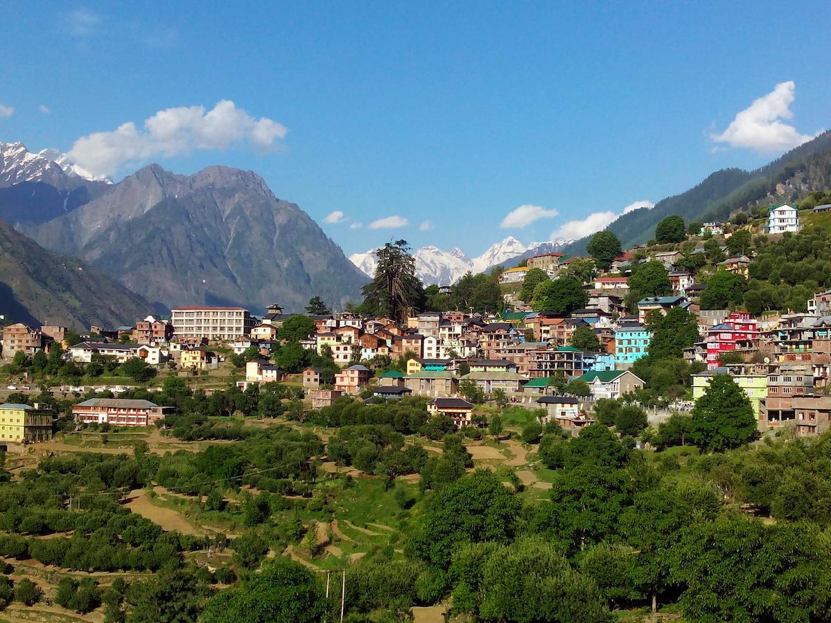 Hotel Bharmour View Brahmaur ภายนอก รูปภาพ