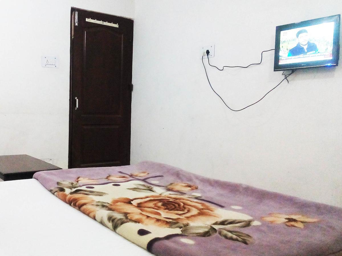 Hotel Bharmour View Brahmaur ภายนอก รูปภาพ